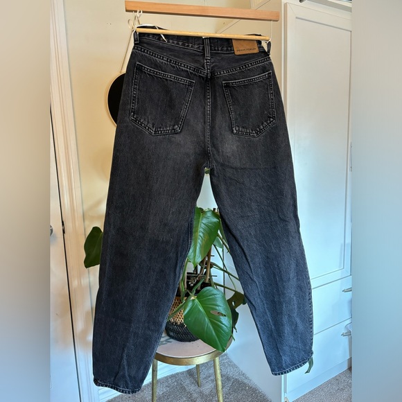 Denim Forum ‘The Gia High Rise Carrot’ 27 / 28 L Black Jeans - Picture 2 of 3
